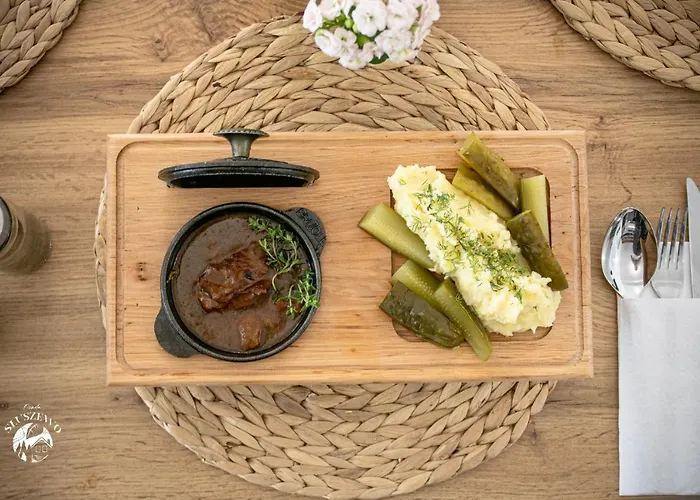 Osada Słuszewo - Apartamenty Restauracja Wydarzenia